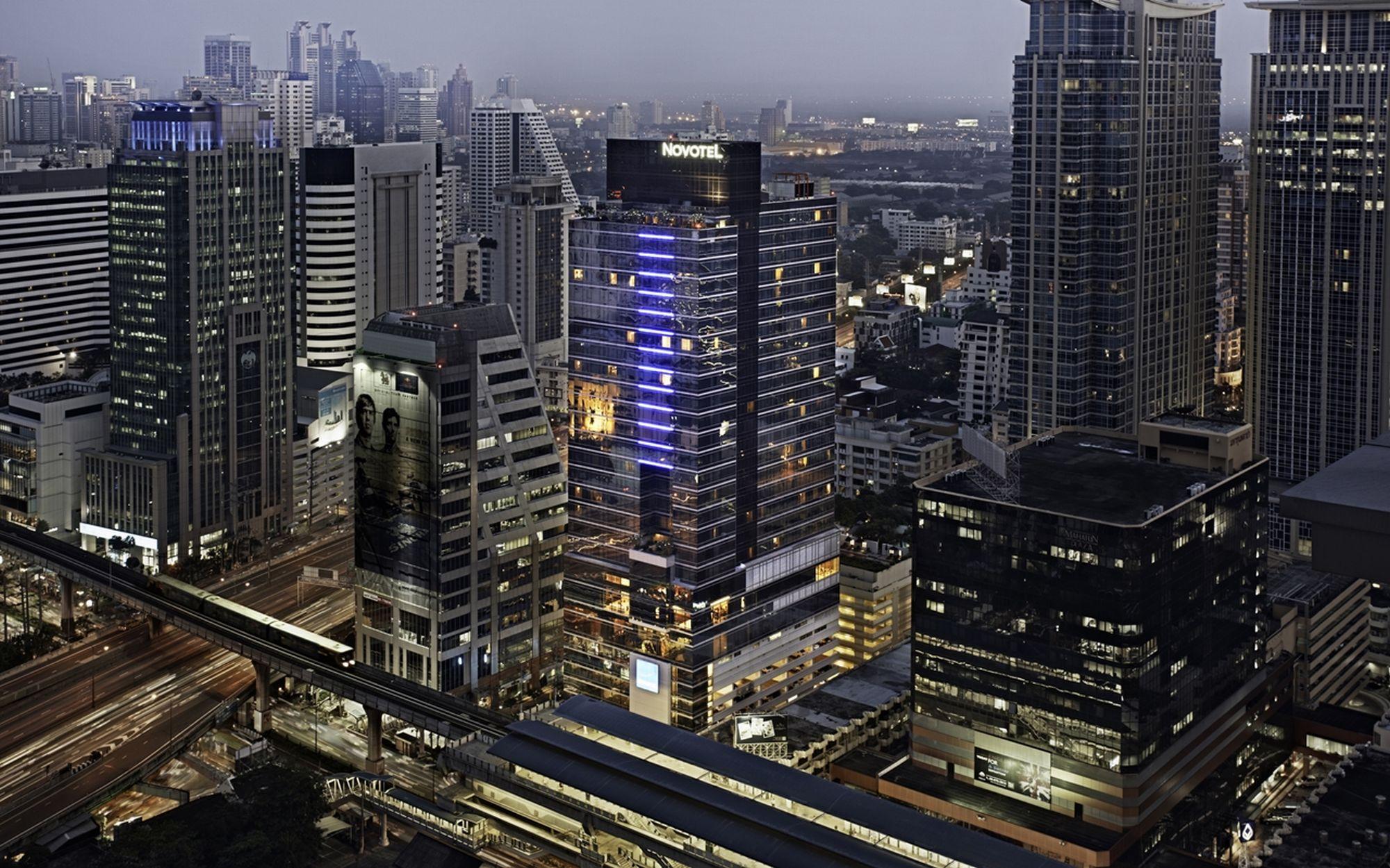 Khách sạn Four Points By Sheraton Ploenchit Sukhumvit 4*
