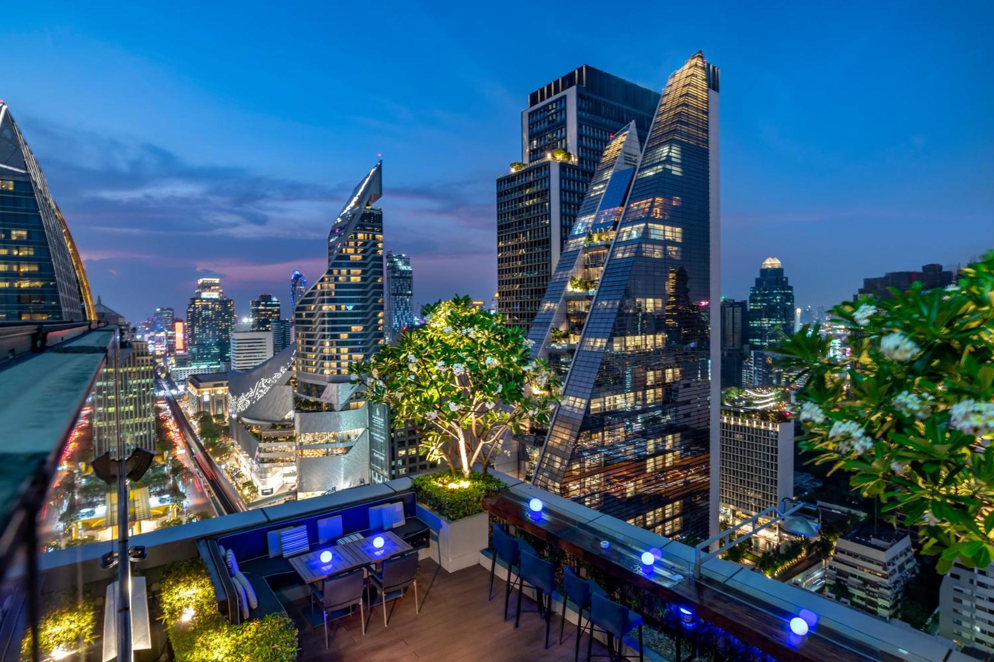 Khách sạn Four Points By Sheraton Ploenchit Sukhumvit 4*