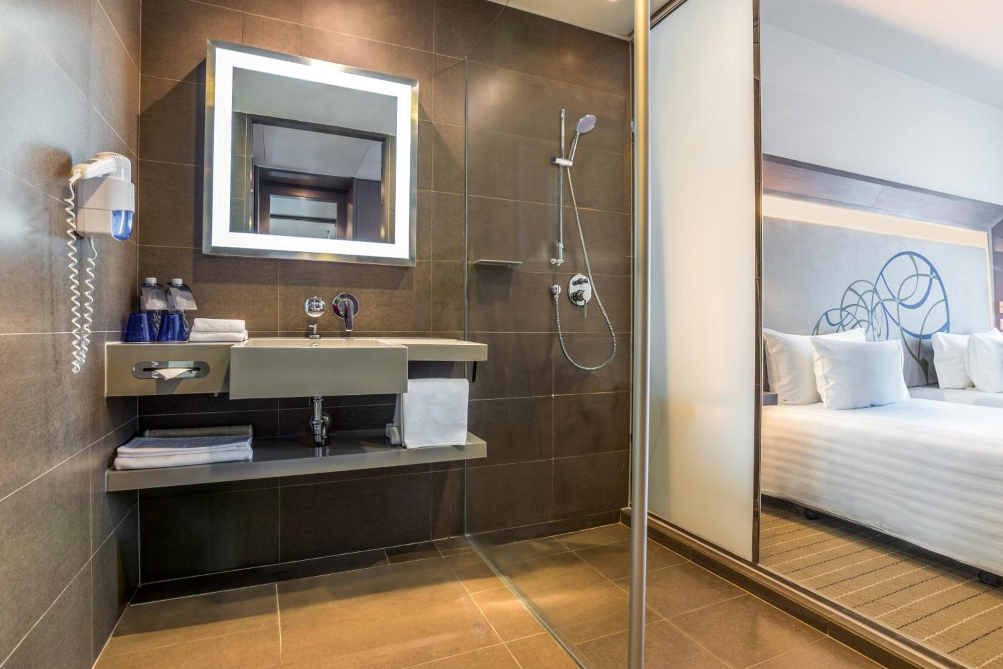 Four Points By Sheraton Ploenchit Sukhumvit Khách sạn 4*