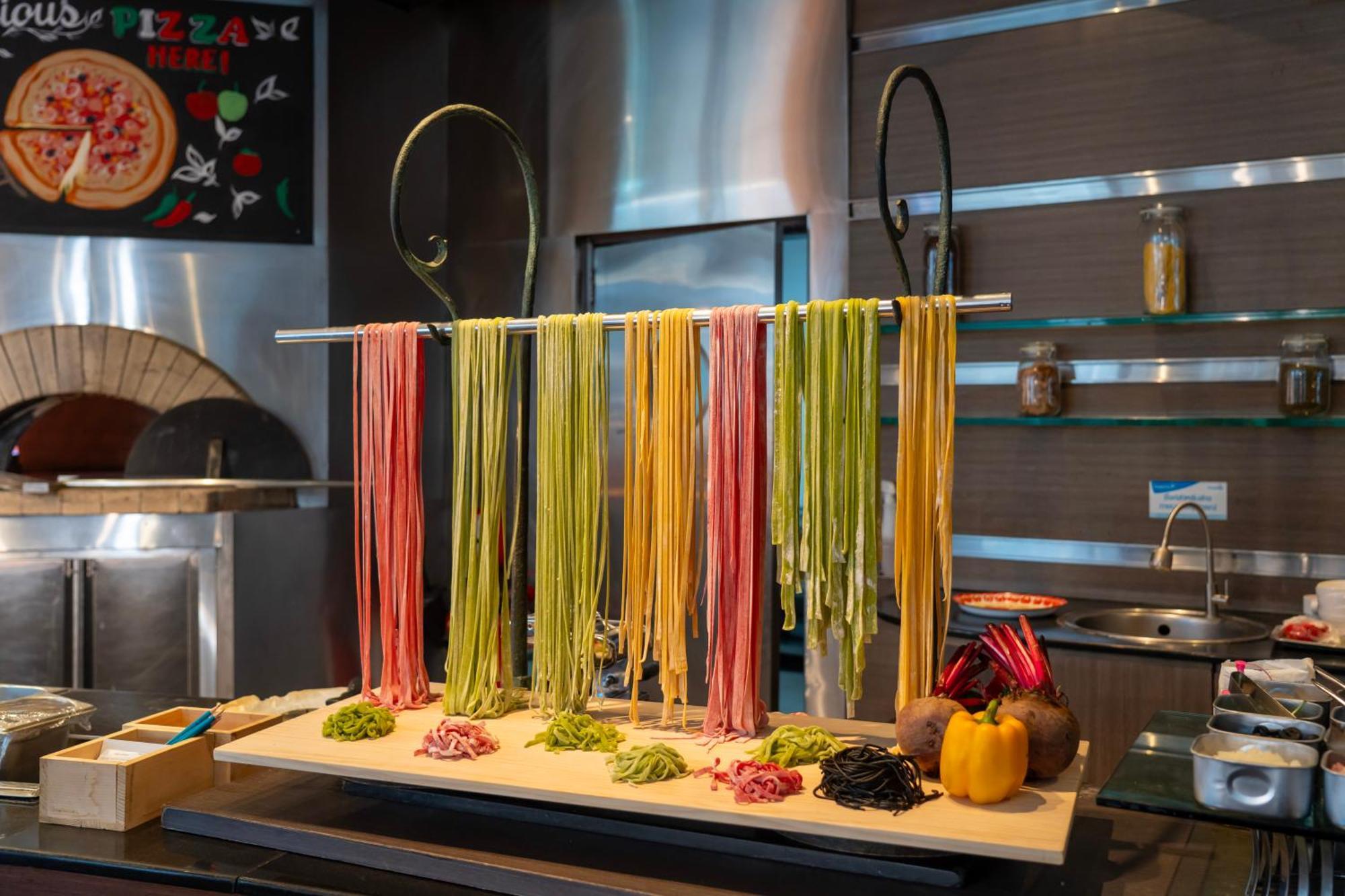 Four Points By Sheraton Ploenchit Sukhumvit , Phloen Chit Station Bangkok