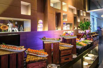Khách sạn Four Points By Sheraton Ploenchit Sukhumvit