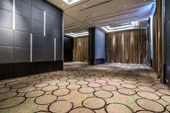 Four Points By Sheraton Ploenchit Sukhumvit 4*